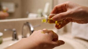 Cómo usar el aceite de fenogreco en la piel paso a paso